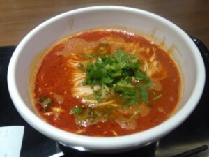 香港系の担担湯拉麺