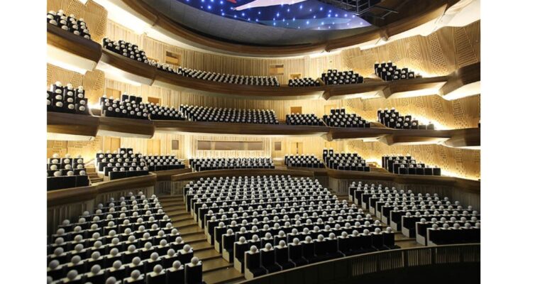 上海音楽院歌劇院の模型内部